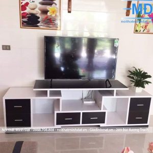 Kệ Tivi nhựa KTV04